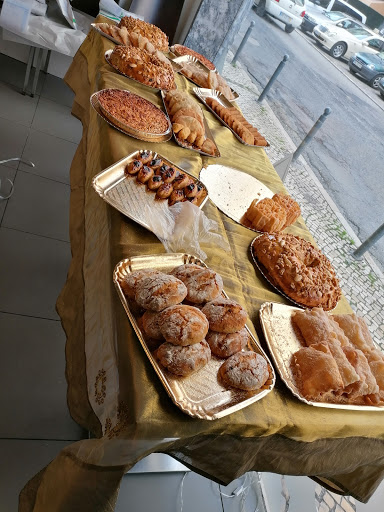 Pastelaria Doce Flôr no Queluz, Lisboa