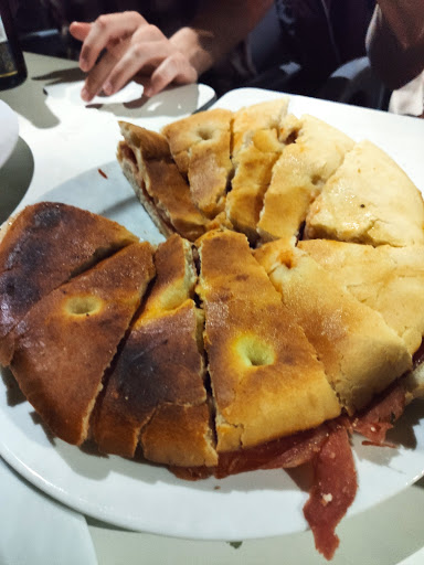 Restaurante Varas.            Tortas Mallorquinas