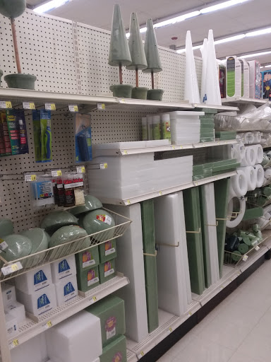 Craft Store «A.C. Moore Arts and Crafts», reviews and photos, 641 W Edgar Rd, Linden, NJ 07036, USA