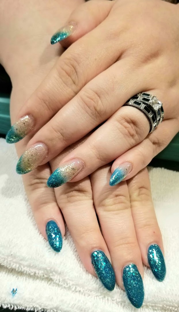Mandy's nails LLC Inside Phenix Salon Suites