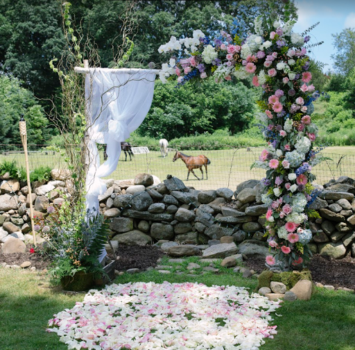 Florist «City Line Florist», reviews and photos, 2978 Nichols Ave, Trumbull, CT 06611, USA