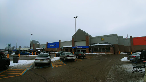 Department Store «Walmart Supercenter», reviews and photos, 201 Edwards Blvd, Lake Geneva, WI 53147, USA