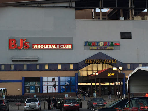 Warehouse club «BJ’s Wholesale Club», reviews and photos, 66-26 Metropolitan Ave, Middle Village, NY 11379, USA