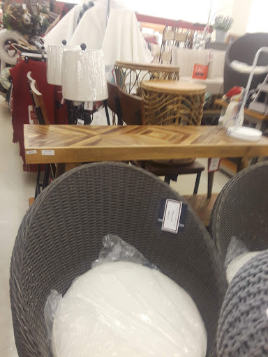 Department Store «T.J. Maxx», reviews and photos, 7555 W Hillsborough Ave, Tampa, FL 33615, USA