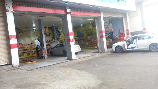 الذهبي لخدمات السيارات 