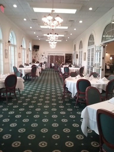 Country Club «Deerwood Country Club», reviews and photos, 845 Woodlane Rd, Westampton, NJ 08060, USA