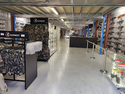 Evike Europe Outpost Paris Sud - Airsoft (ShopGun) à Brie-Comte-Robert