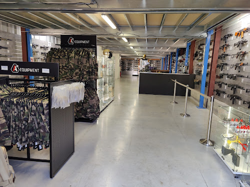 Magasin d'articles d'airsoft Evike Europe Outpost Paris Sud - Airsoft (ShopGun) Brie-Comte-Robert