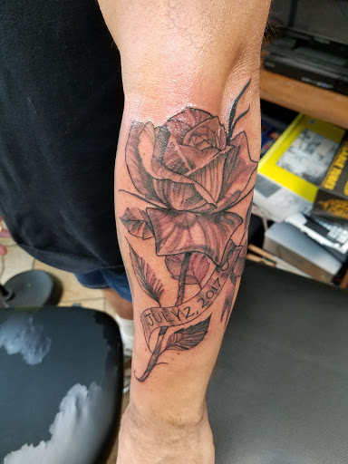 Tattoo Shop «Aces High Tattoo Shop», reviews and photos, 5946 Okeechobee Blvd, West Palm Beach, FL 33417, USA