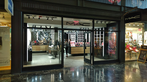 Cosmetics Store «MAC Cosmetics», reviews and photos, 40 Massachusetts Ave NW, Washington, DC 20002, USA