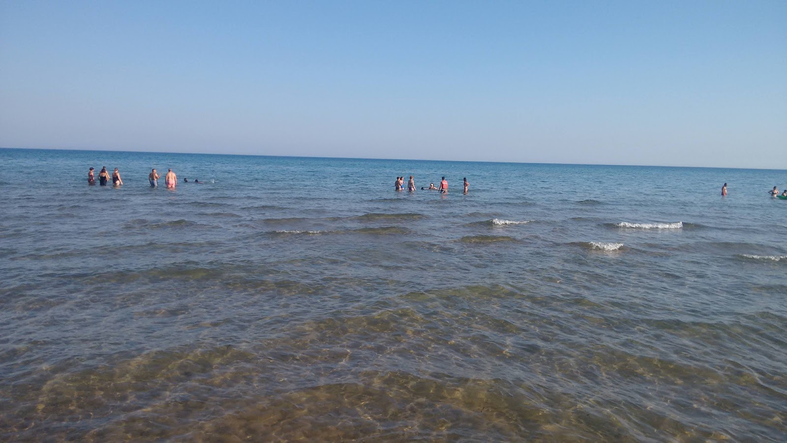 Foto de Spiaggia Tre Fontane e o assentamento