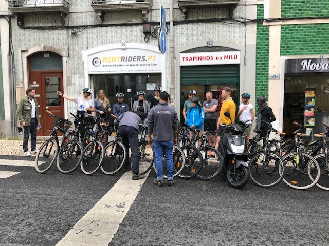 Rent Riders - Scooter - Moto - Bike - e.Bike - Rentals - Lisbon - Lisboa
