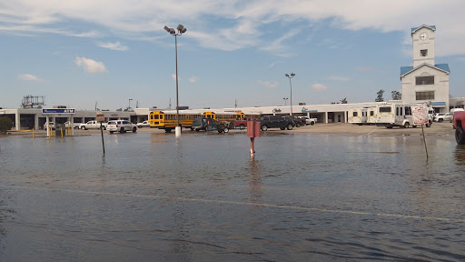 Grocery Store «Market Basket», reviews and photos, 3709 N 16th St, Orange, TX 77632, USA
