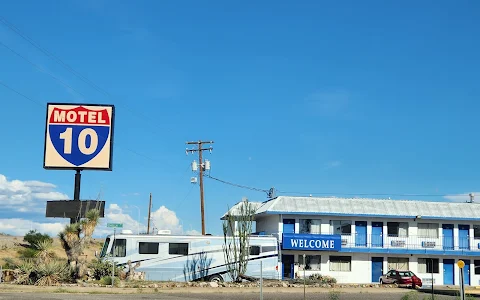 Motel 10 image