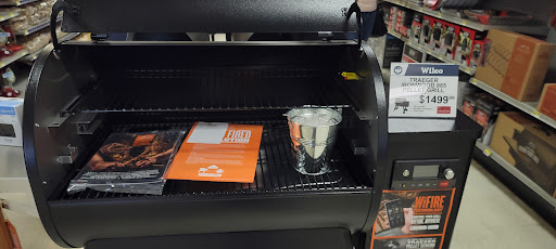 Animal Feed Store «Wilco Farm Store», reviews and photos, 815 W Main St, Battle Ground, WA 98604, USA