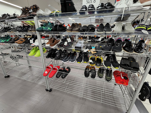 Clothing Store «Burlington Coat Factory», reviews and photos, 9189 E Indian Bend Rd, Scottsdale, AZ 85250, USA