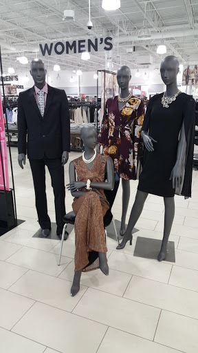 Department Store «Saks OFF 5TH», reviews and photos, 3885 Eagan Outlets Pkwy, Eagan, MN 55122, USA