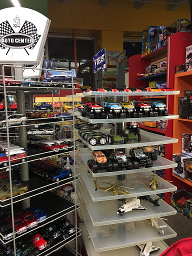 Toy Store «Zoom», reviews and photos, 300 Ward Pkwy, Kansas City, MO 64112, USA