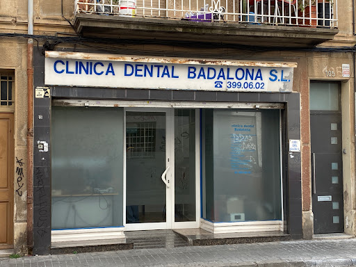 Clínica Dental Badalona SL en Badalona, Barcelona