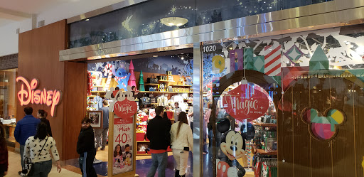 Toy Store «Disney Store», reviews and photos, 4325 Glenwood Ave, Raleigh, NC 27612, USA