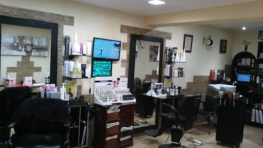 Peluquería ILLUECA en Tuéjar, Valencia
