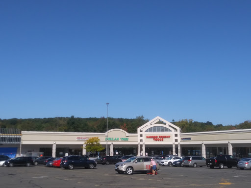 Shopping Mall «Tri-City Plaza Shopping Center», reviews and photos, 35 Talcottville Rd, Vernon, CT 06066, USA