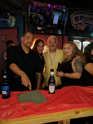 Sports Bar «Zip 2 Five Sports & Spirits», reviews and photos, 2432 Nogalitos St, San Antonio, TX 78225, USA