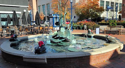 Shopping Mall «Easton Town Center», reviews and photos, 160 Easton Town Center, Columbus, OH 43219, USA