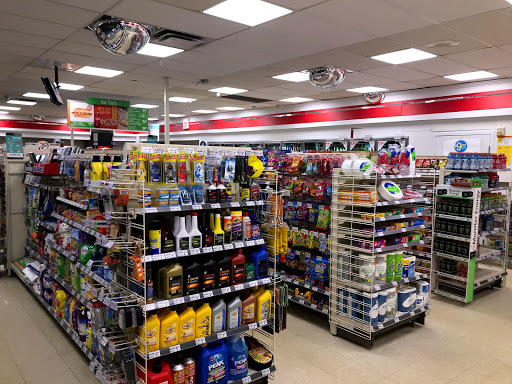 Convenience Store «7-Eleven», reviews and photos, 326 W Liberty Dr, Wheaton, IL 60187, USA