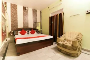 Hotel Madhava Naimisharanya image