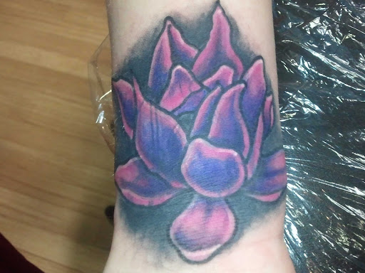 Body Piercing Shop «Lethal Injections Tattoos & Body Piercings», reviews and photos, 512 Race St, Cambridge, MD 21613, USA