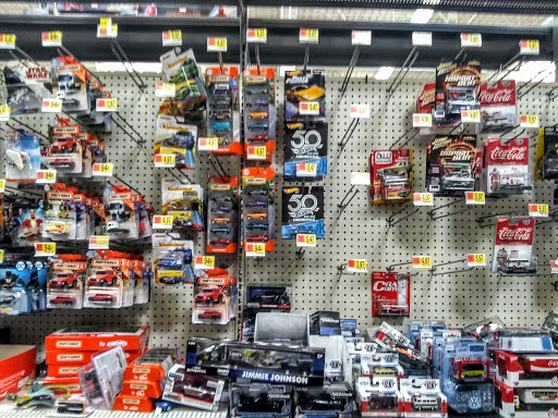 Department Store «Walmart Supercenter», reviews and photos, 120 Sam Walton Dr, Russellville, KY 42276, USA