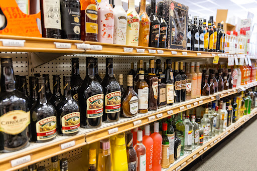 Liquor Store «Village Mall Liquors Inc», reviews and photos, 60 Franklin Village Drive, Franklin, MA 02038, USA