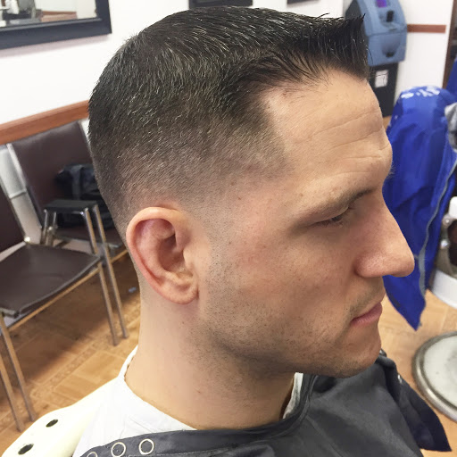 Barber Shop «Garys Royal barber shop», reviews and photos, 428 Mamaroneck Ave, Mamaroneck, NY 10543, USA