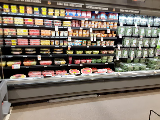 Grocery Store «Giant Food Stores», reviews and photos, 4855 West Chester Pike, Newtown Square, PA 19073, USA