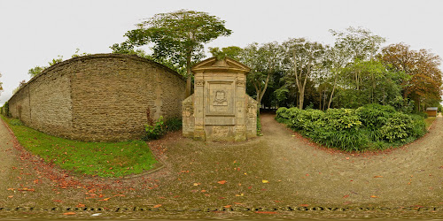 attractions Monument Luc-sur-Mer