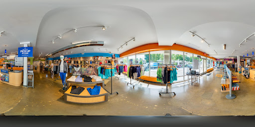 Running Store «Road Runner Sports», reviews and photos, 29 NW 23rd Pl, Portland, OR 97210, USA