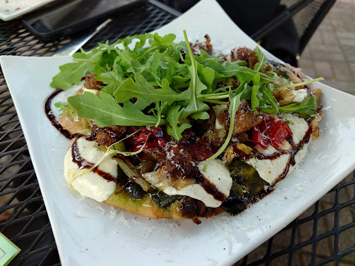 Wine Bar «The Harvest Wine Bar», reviews and photos, 14559 Westlake Dr, Lake Oswego, OR 97035, USA