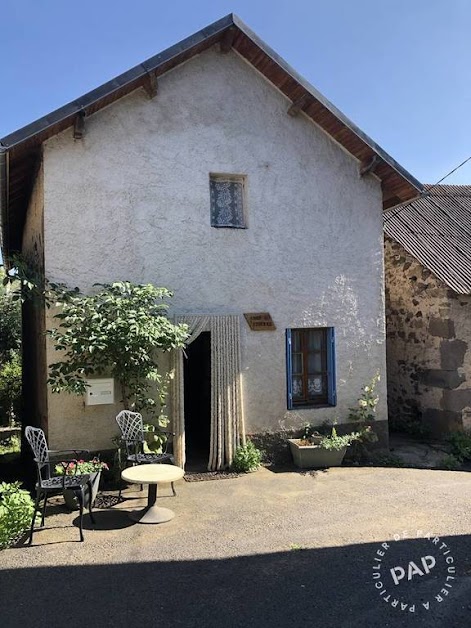 Chez Étienne : Maison de vacances 4 personnes avec jardin, idéal pour les randonnées, à Saint-Nectaire, dans le Puy-de-Dôme Saint-Nectaire