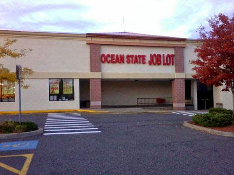 Ocean State Job Lot, 869 Grand Army of the Republic Hwy, Somerset, MA 02726, USA, 
