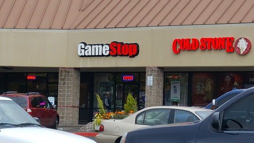 Video Game Store «GameStop», reviews and photos, 2351 SE Tualatin Valley Hwy #120, Hillsboro, OR 97123, USA