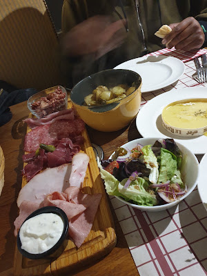 Au Chameau Savoyard à Clichy
