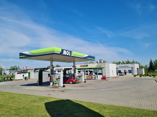 Stacja Paliw MOL