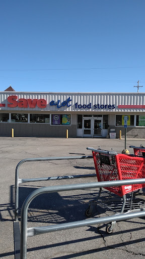 Grocery Store «Save-A-Lot», reviews and photos, 115 W McArthur St, Corunna, MI 48817, USA