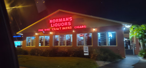 Liquor Store «Norman’s Liquors and Fine Wines», reviews and photos, 5235 Gulf Blvd, St Pete Beach, FL 33706, USA