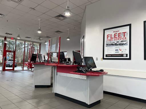 Tire Shop «Discount Tire Store - Duluth, GA», reviews and photos, 3105 Steve Reynolds Blvd, Duluth, GA 30096, USA