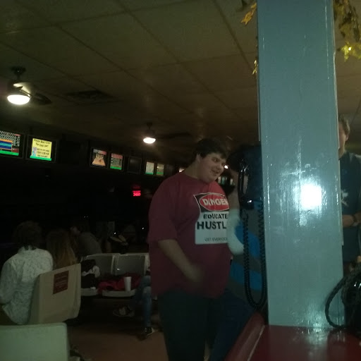 Bowling Alley «Trindle Bowl», reviews and photos, 4695 E Trindle Rd, Mechanicsburg, PA 17050, USA