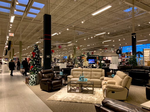 Furniture Store «Art Van Furniture - Bedford Park», reviews and photos, 7200 S Cicero Ave, Chicago, IL 60629, USA