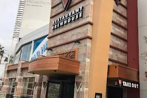 BJ's Restaurant & Brewhouse image