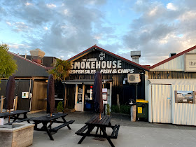The Smokehouse Café
